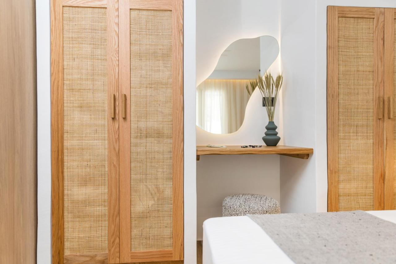 Naxian Icon Luxury Residence 3 Naxos City エクステリア 写真