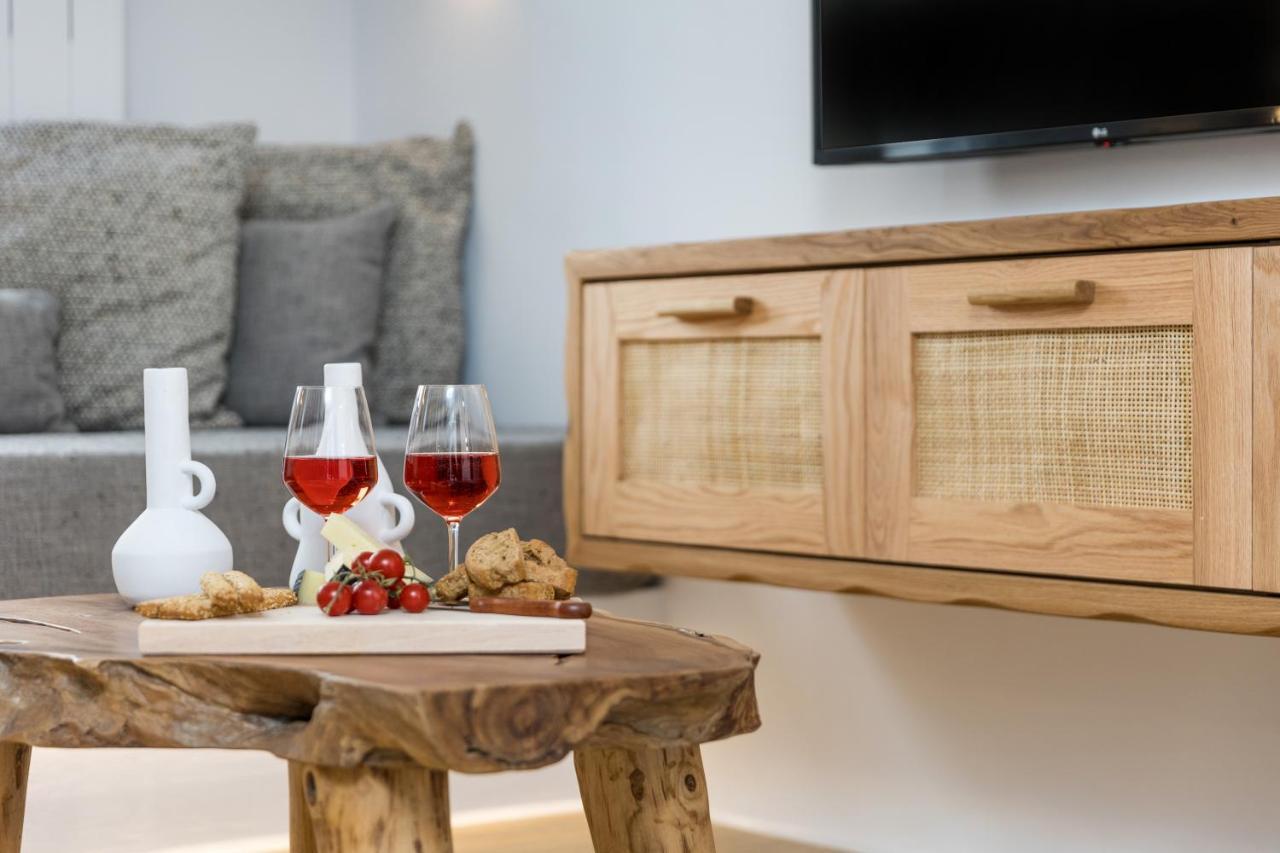 Naxian Icon Luxury Residence 3 Naxos City エクステリア 写真